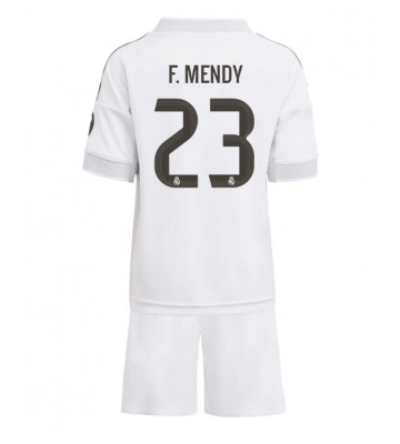 Real Madrid Ferland Mendy #23 Hemmaställ Barn 2025-26 Kortärmad (+ Korta byxor)